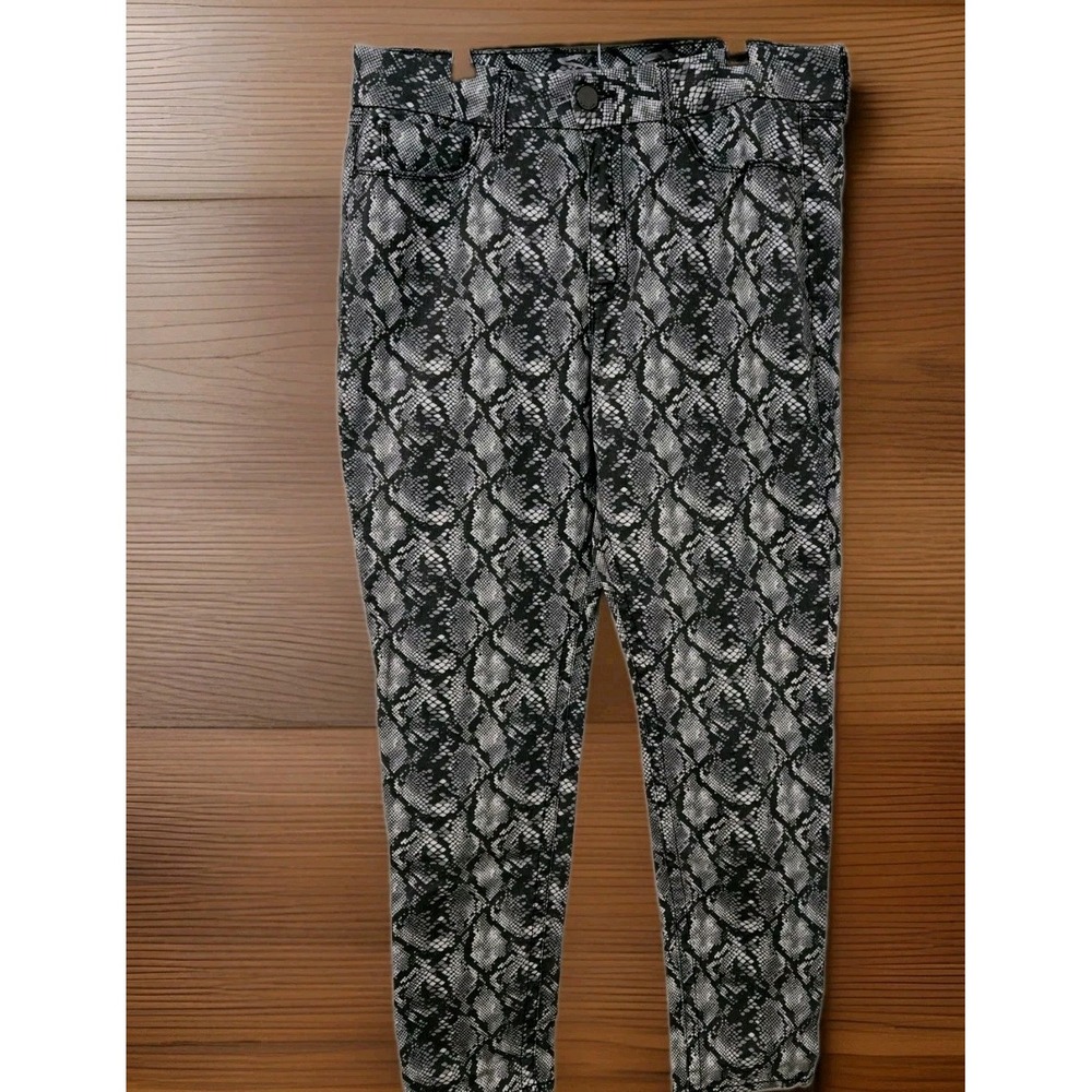 Womens Size 16 Seven7 Snakeskin Pattern Tummyless High Rise Pants